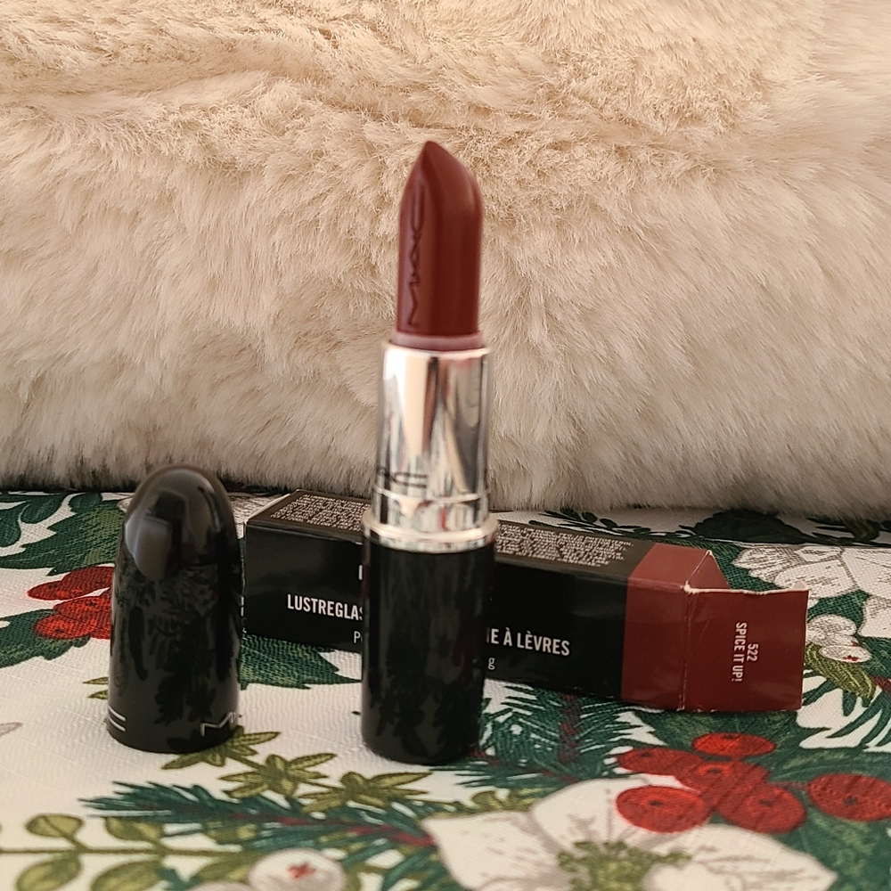 Mac Lustreglass sheer Shine Lipstick Spice it up full size NWT ✨️